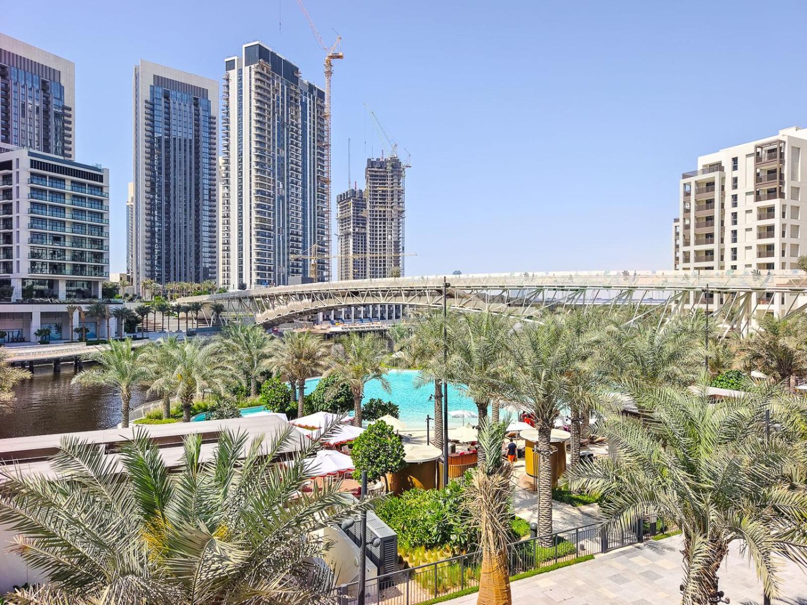 Escape 1br-vida Residences Creek