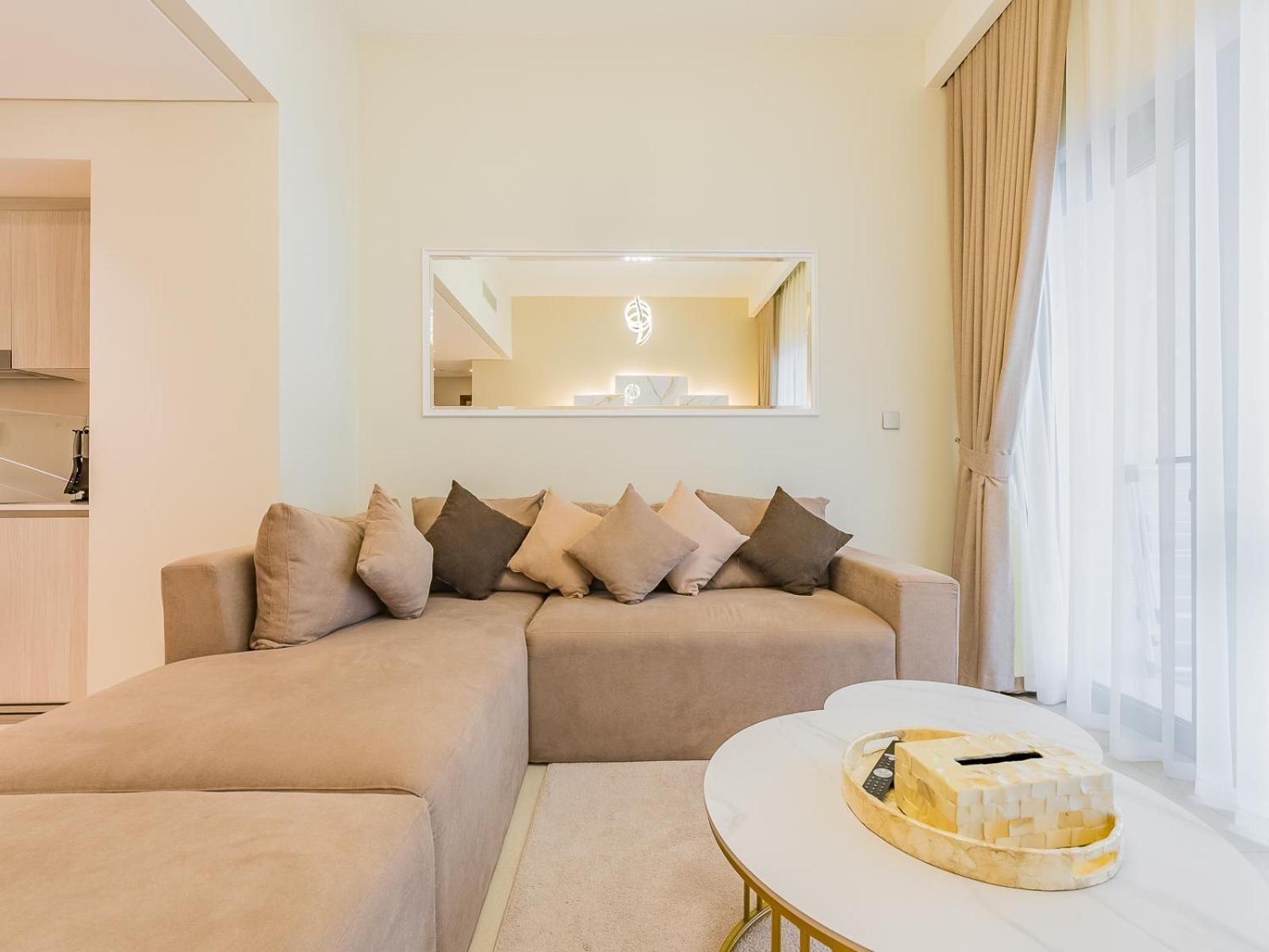 Escape 1br-vida Residences Creek Apartment Dubai