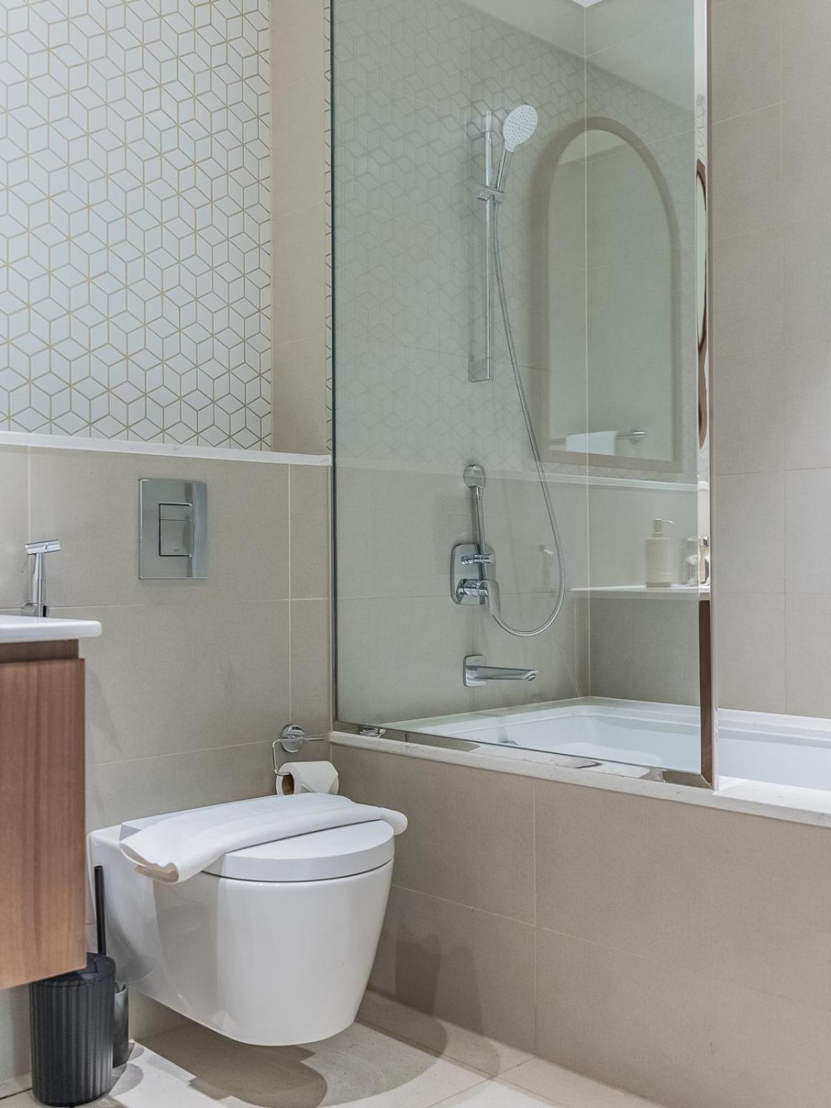 Escape 1br-vida Residences Creek * Dubai