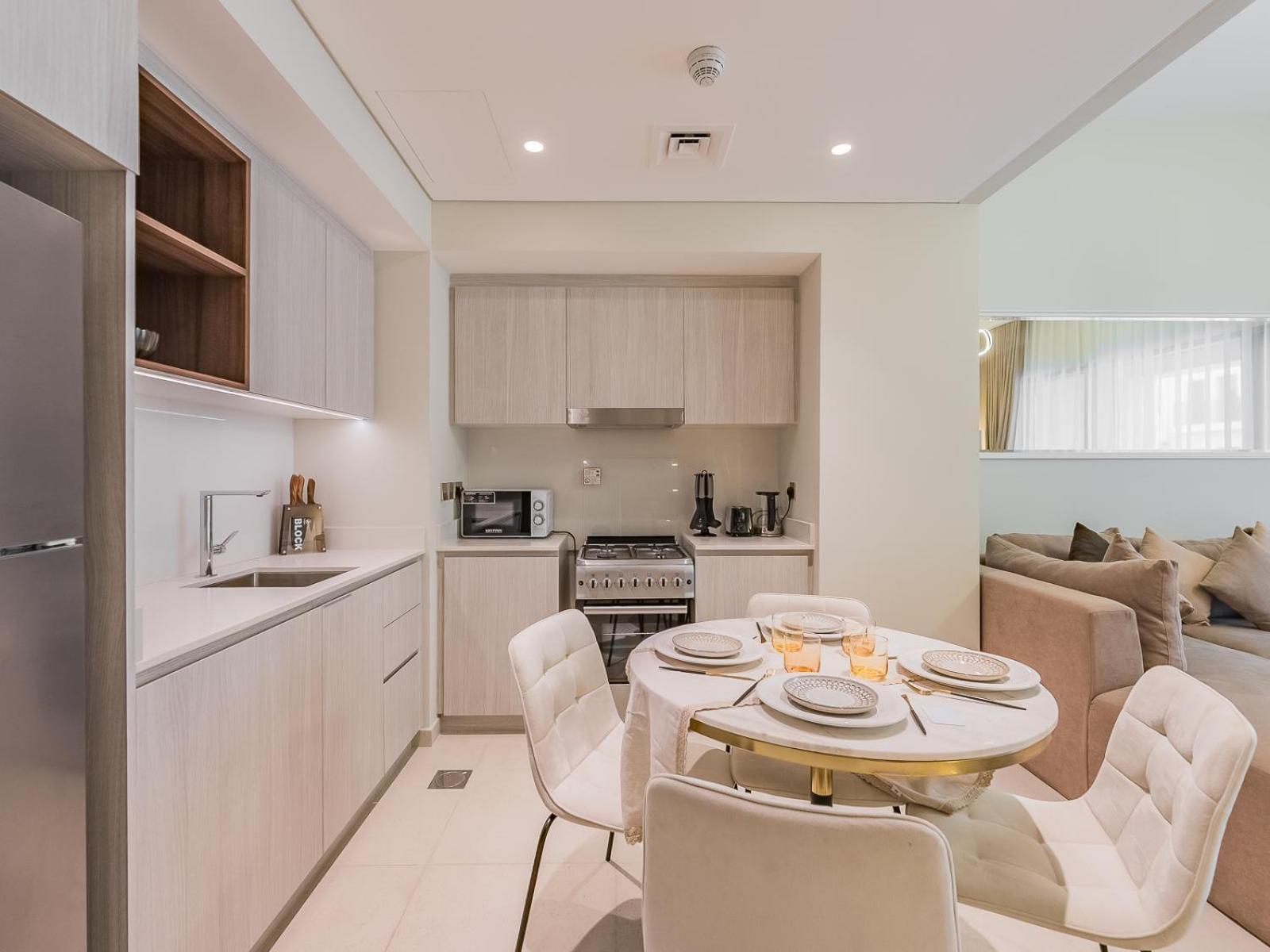 Escape 1br-vida Residences Creek Apartment Dubai