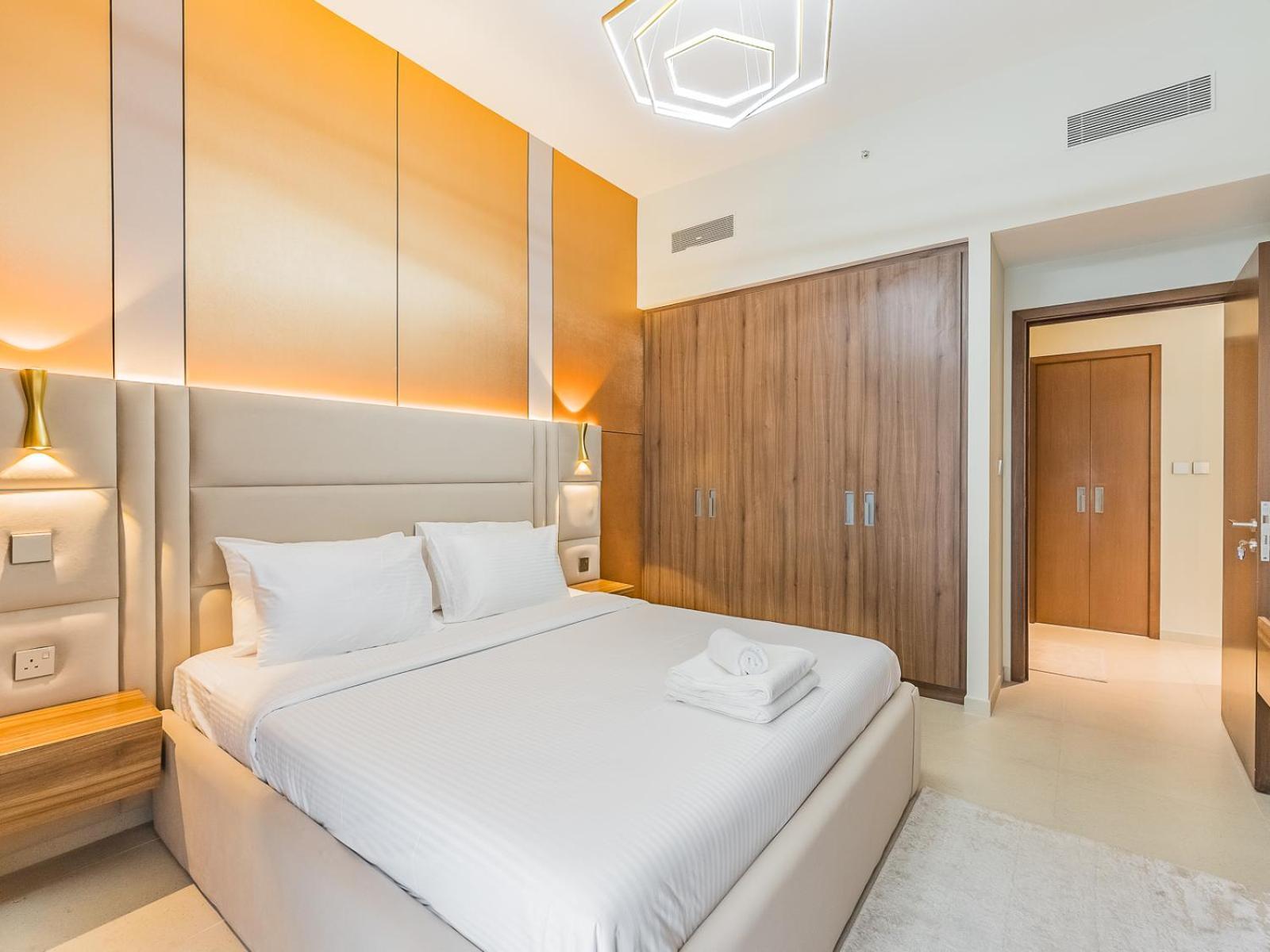 Escape 1br-vida Residences Creek Apartment *